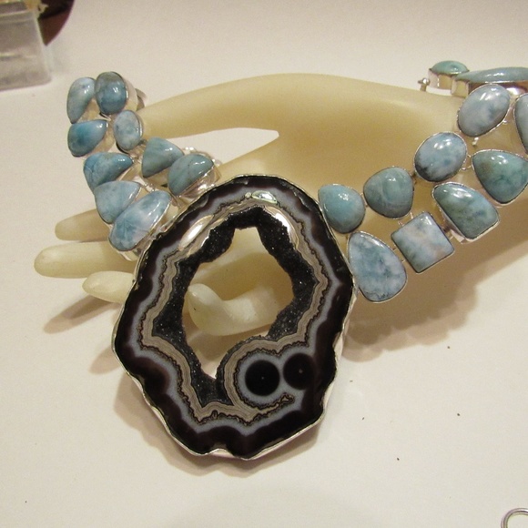 Amazing Larimar Crystal Druzy Agate Slice Necklace - Picture 5 of 8